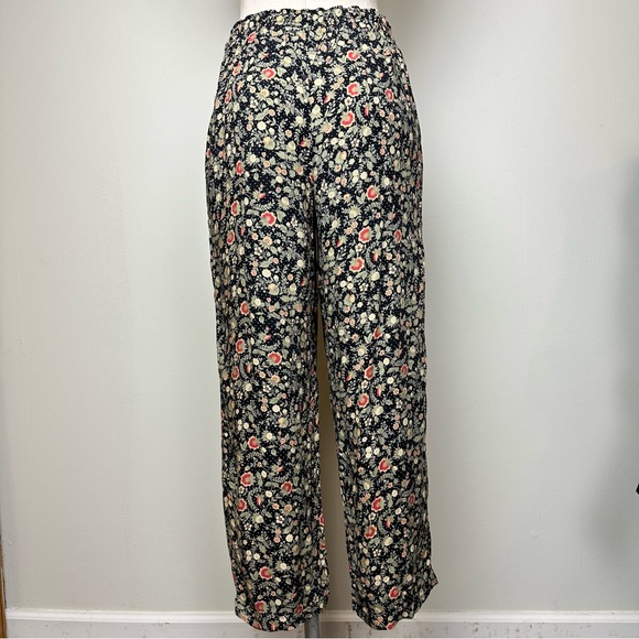 Vintage Floral Print Pants - Picture 7 of 10